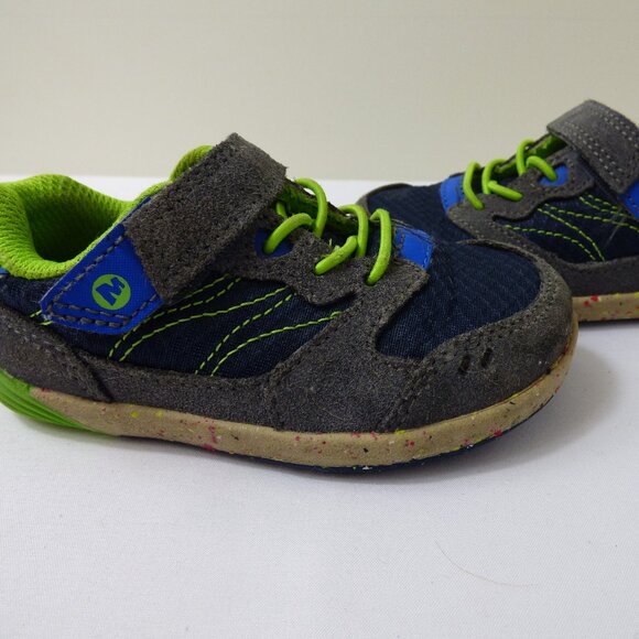 Merrell Little Kid's Bare Steps® A83 Sneaker, Size 7 - Picture 1 of 4